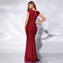 Festklänningar – exklusiv design med U-ringning