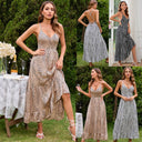 Blommig klänning perfekt för sommar, semester och stranddagar